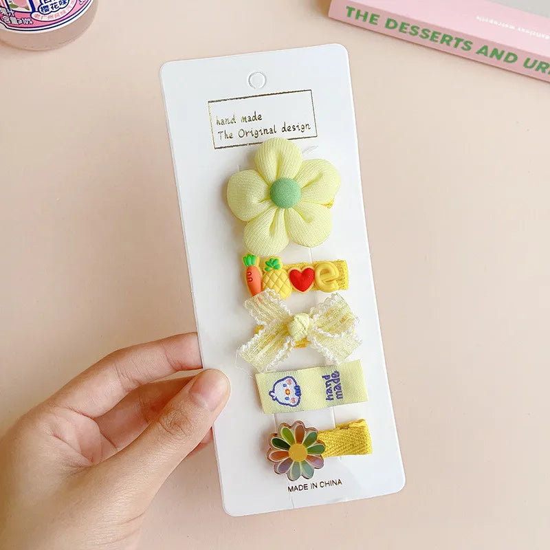 5-Piece Set of Cute Cartoon Animal & Floral Bow Hairpins for Baby Girls